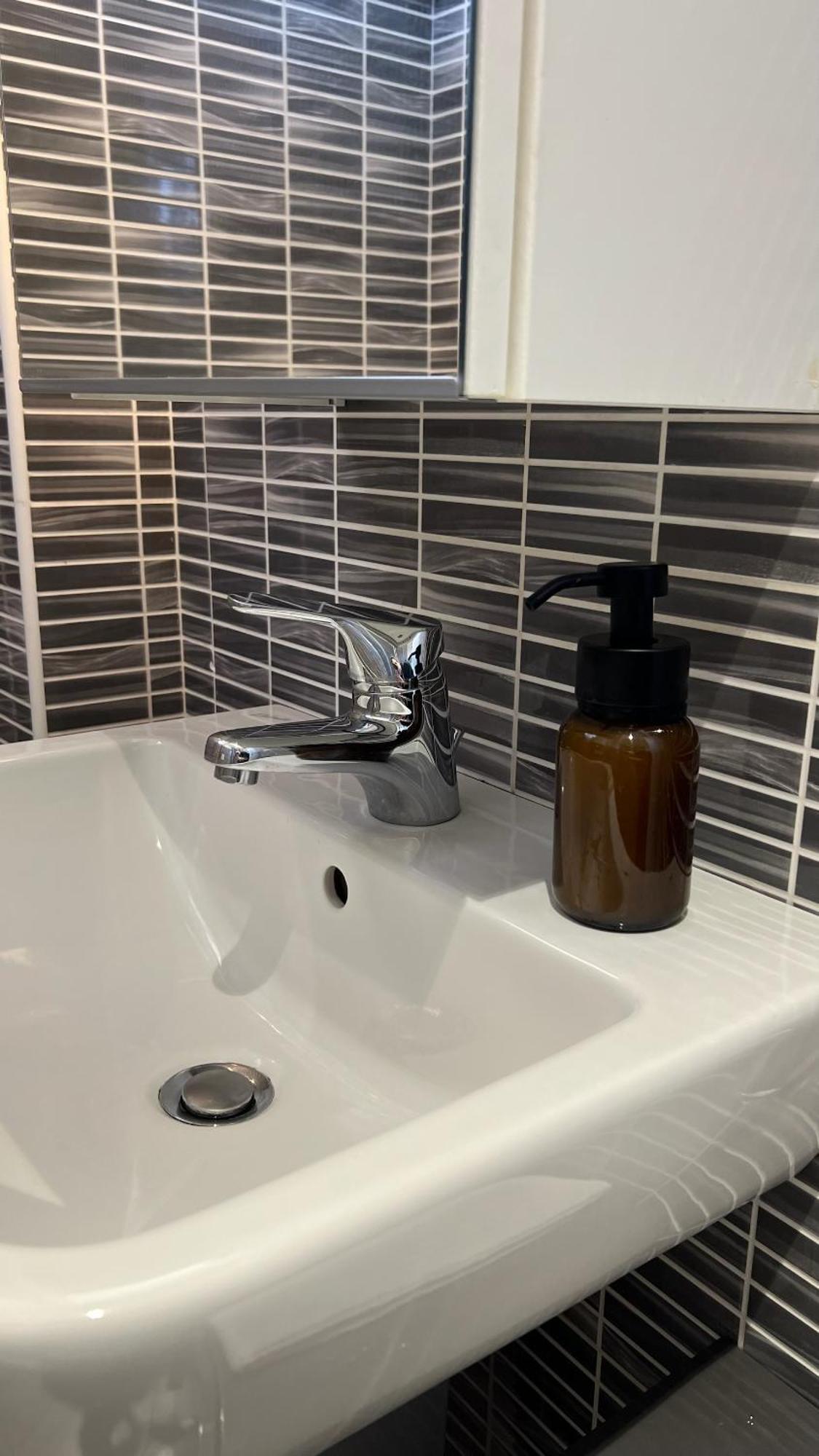 Rafael Milano - 10 Min From Linate Airport, Centrale Fs, Ospedale San Raffaele Apartment Bagian luar foto