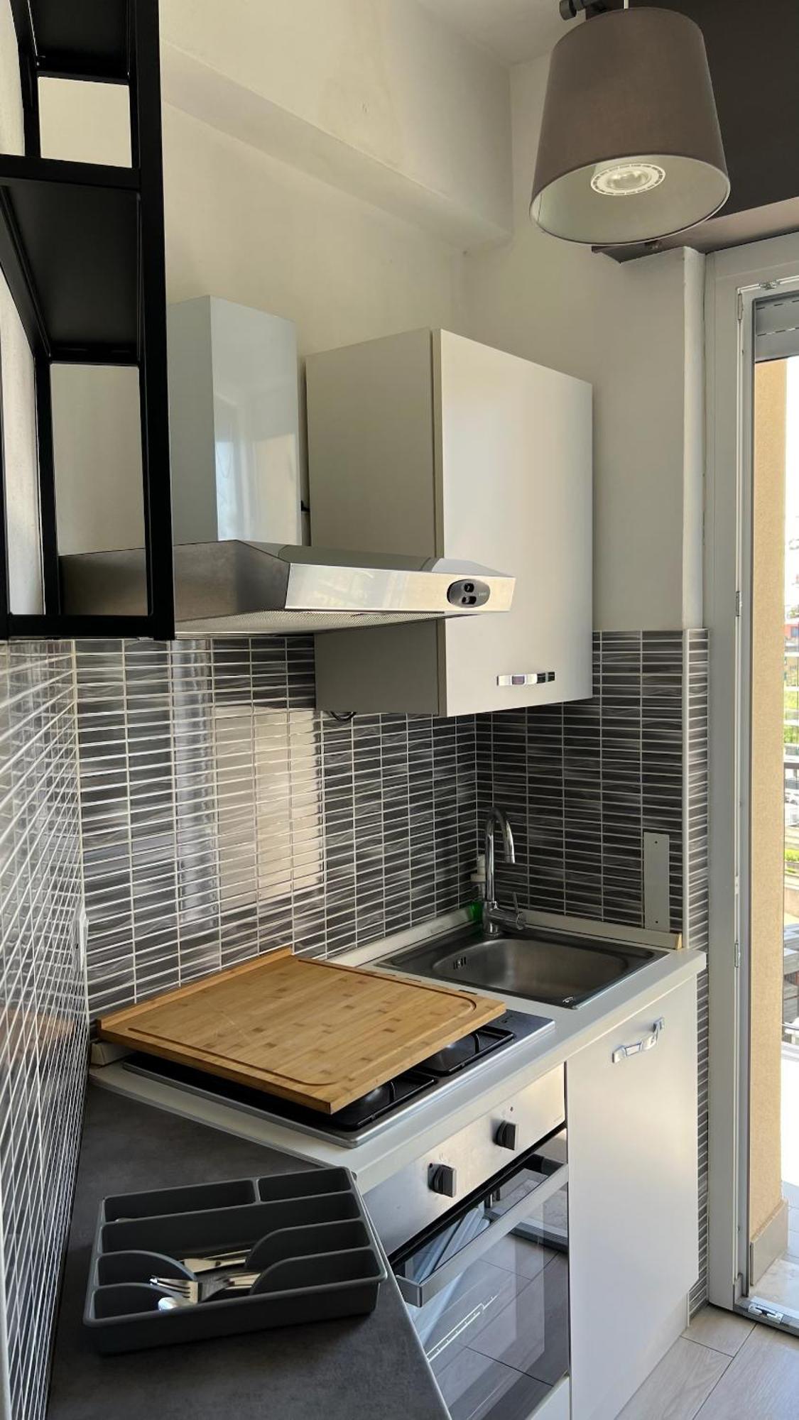 Rafael Milano - 10 Min From Linate Airport, Centrale Fs, Ospedale San Raffaele Apartment Bagian luar foto